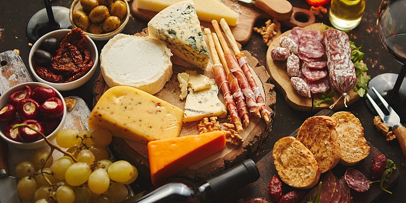 Käse, Wurst-&<br>Fleischspezialitäten